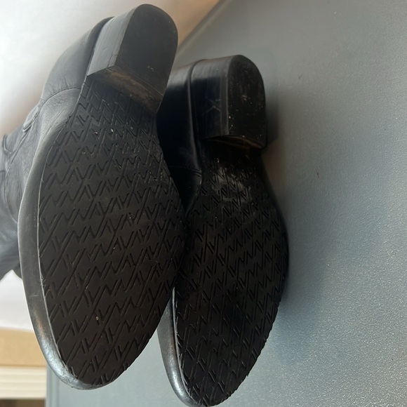 Anthropologie Naya Fjord Hidden Wedge Black Leather Knee-High Boots Size 7.5 - Picture 9 of 15